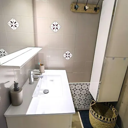 Prázdninový dům Magnifique T2 Renove, Climatise, 4 Pers Avec Terrasse Sud, Parking, Piscine Chauffee Et Mini Club - Fr-1-607-201 *
