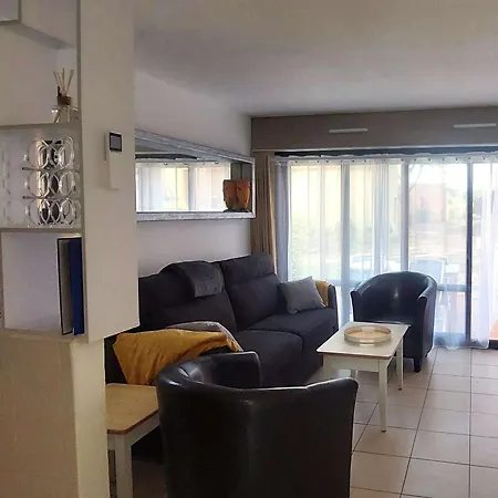 بيت للعطل Magnifique T2 Renove, Climatise, 4 Pers Avec Terrasse Sud, Parking, Piscine Chauffee Et Mini Club - Fr-1-607-201 *
