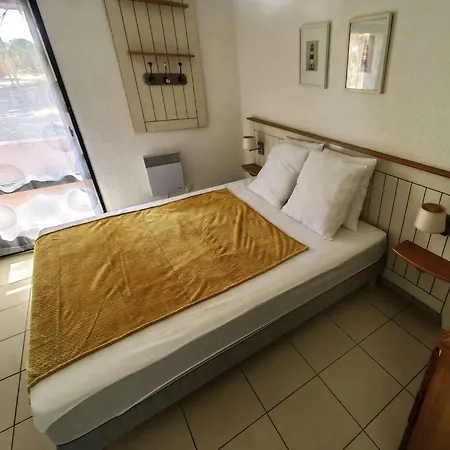 Prázdninový dům Magnifique T2 Renove, Climatise, 4 Pers Avec Terrasse Sud, Parking, Piscine Chauffee Et Mini Club - Fr-1-607-201 *